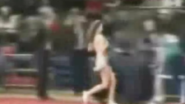 Lorena la puta cabalgando una gran sexo gratis por el ano polla negra