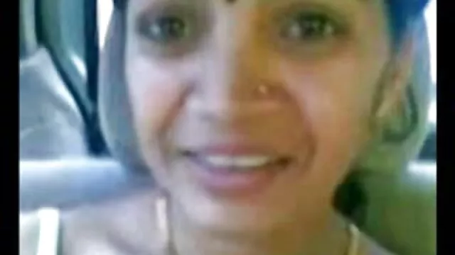 ¡Lesbianas cachondas lamen el coño delante de un grupo de sexo por el ano gratis personas!